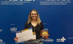 Coordenadora Técnica da Eficiência Hospitalista conquista 1º lugar no Prêmio Laís Neto dos Reis no 75º Congresso Brasileiro de Enfermagem